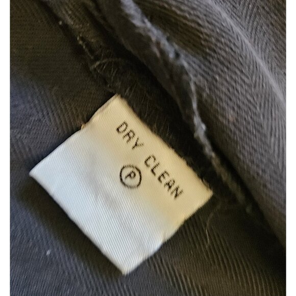 Tommy Bahama Shirt L Side Pocket C.F.O. Silk Embroidered Pool Rack Billiards - Picture 11 of 14